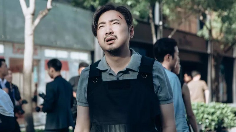 中年人的崩溃，都是从借钱开始的